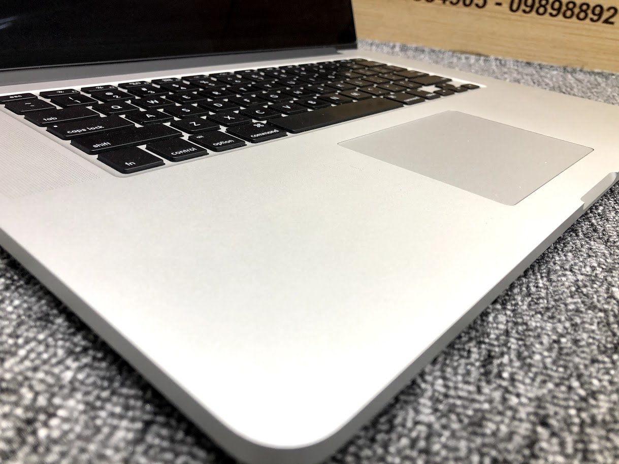 Macbook Pro 15 2015 MJLT2 Core i7 Quad-Core 2.5Ghz, Ram 16Gb Macbook Pro 15 2015 MJLT2 Core i7 Quad-Core 2.5Ghz, Ram 16Gb